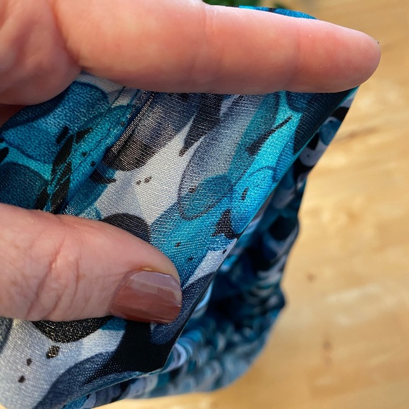 Connected Apparel Cap Sleeve Mock Wrap Dress blue dots - Picture 13 of 16